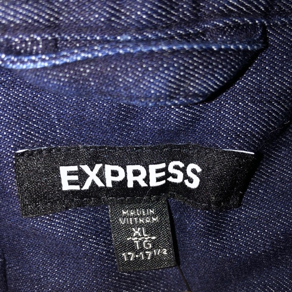 Long sleeve Express button down. - Picture 2 of 3